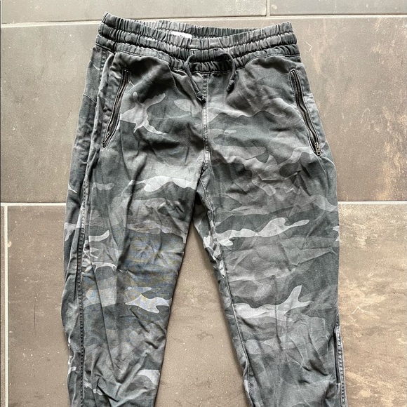 TNA pants - Picture 2 of 3